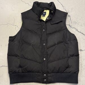 GAP Black Quilted Vest